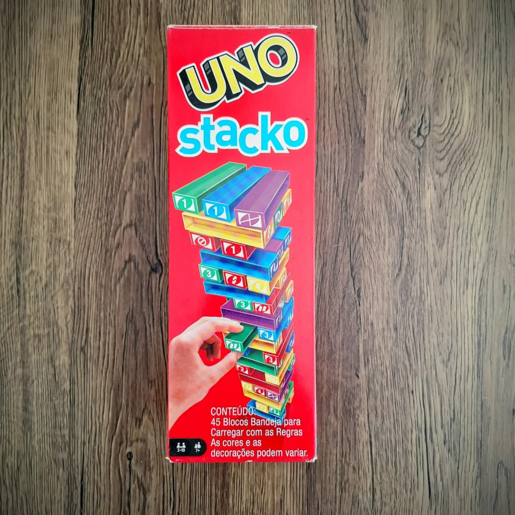 Stacko Mo Aluguel UNO Stacko em POA - Jogos Fantásticos e Onde Habitam